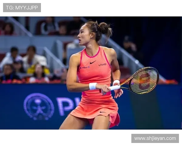 郑钦文状态火热直落两盘轻取对手强势挺进中网女单三十二强
