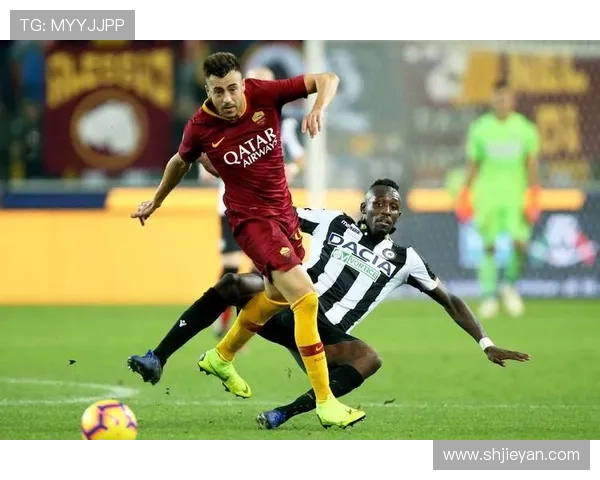 小克鲁伊维特热爱罗马足球期盼球队夺得意甲冠军荣耀 小克鲁伊维特热爱罗马足球期盼球队夺得意甲冠军荣耀